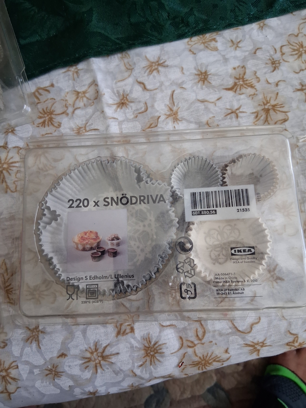 IKEA SNÖDRIVA  Cupcake Baking Cups , 3 Packages